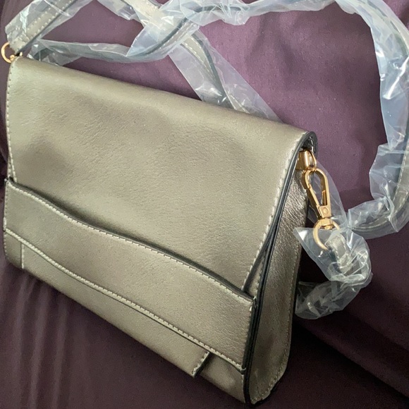 Summer & Rose Celine Crossbody purse - Picture 2 of 4